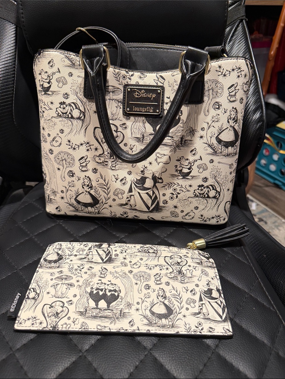 Loungefly Cream and Black Alice in Wonderland Tote with Wristlet